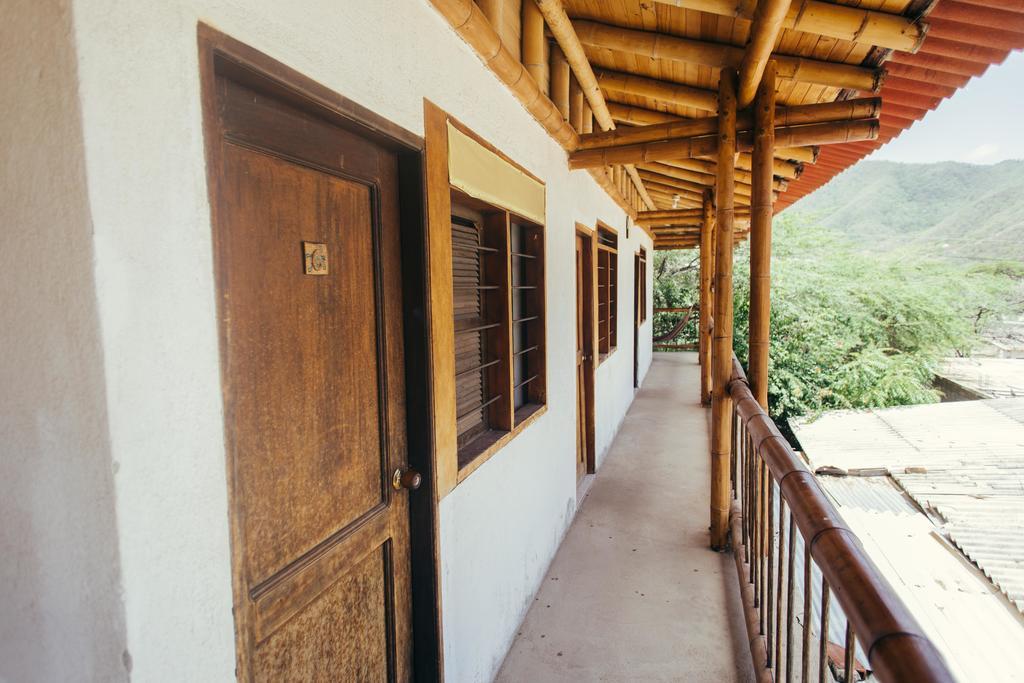 La Tortuga Hostel Taganga Exterior photo